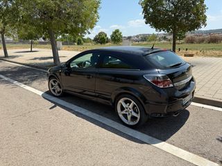OPEL Astra GTC 1.9 CDTi 150 CV Sport 3p