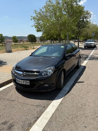 OPEL Astra GTC 1.9 CDTi 150 CV Sport 3p