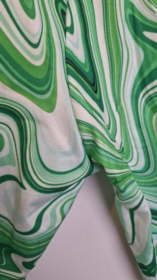 Top Shein verde talla L