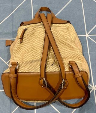 Vendo mochila de mimbre Paco Martinez