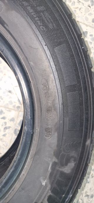 Neumático 225/70/R15CP