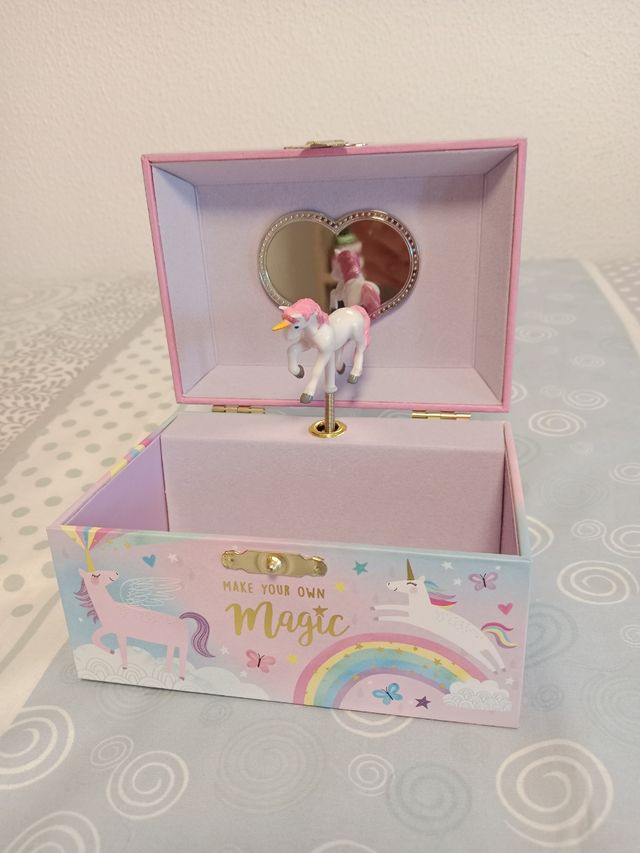 Caja musical unicornio