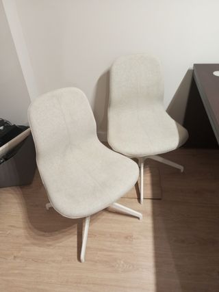 2 Sillas oficina beige tela