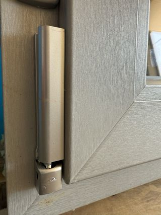 Ventana PVC en color aluminio - 720€