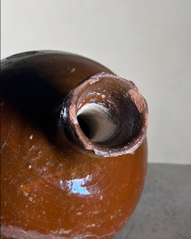 Vaso antico in terracotta