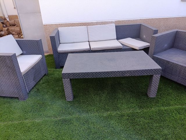 Conjunto jardín - 2 butacas + mesa