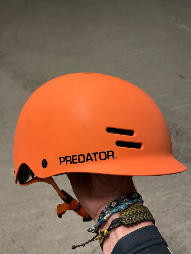 Casco Predator bianco opaco