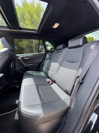 Toyota RAV4 2021 BLACK EDITION