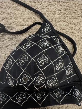 Trikini Guess negro con pedrería