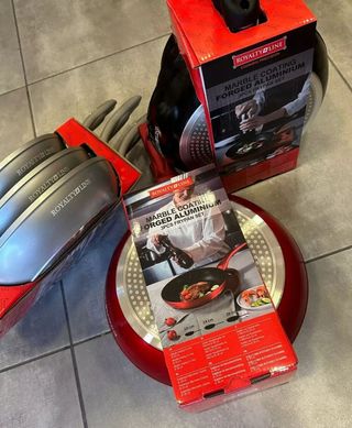 ROYALTY LINE Padelle Granito 3pz