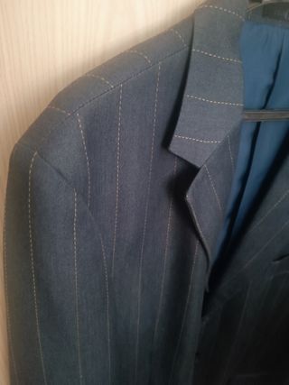 Traje HOMBRE gris/azul-rayas finas.
