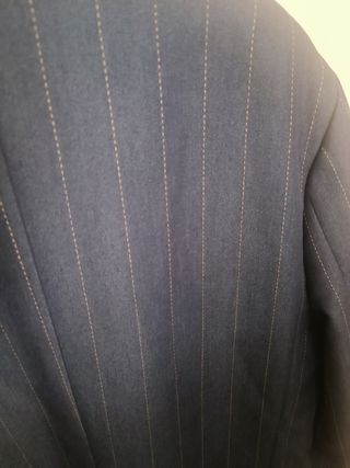 Traje HOMBRE gris/azul-rayas finas.