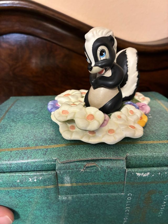 Statua Bambi Flower walt disney classic collection