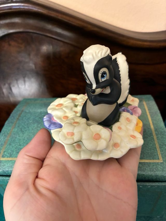 Statua Bambi Flower walt disney classic collection