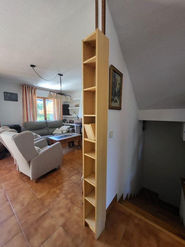 Estantería CDs o libros en madera de pino.