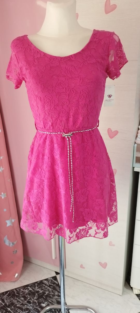 Vestido encaje fucsia nuevo