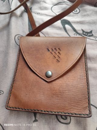 Bolso bandolera piel marrón artesanal