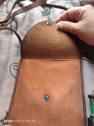 Bolso bandolera piel marrón artesanal