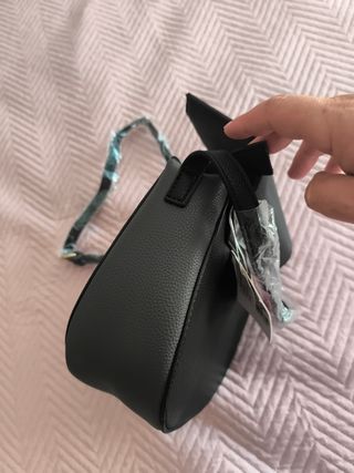 Bolso bandolera bicolor negro-gris