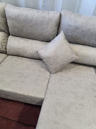 Sofá chaiselongue gris