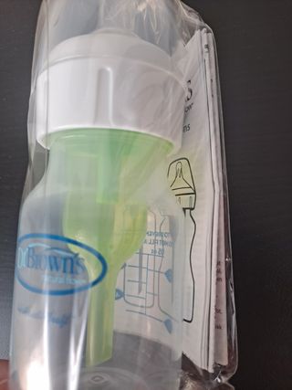 Biberón NUEVO Dr. Brown's Natural Flow