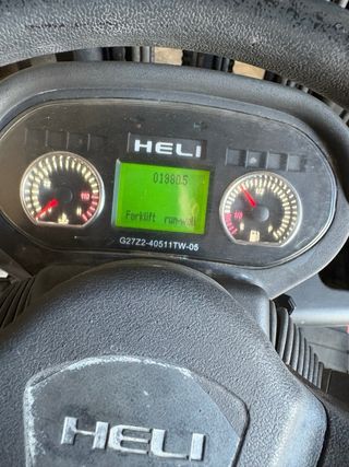 Carretilla elevadora HELI.