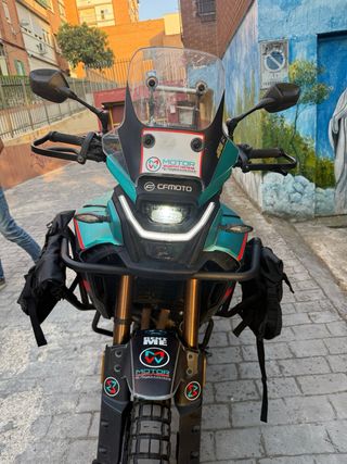 Alquiler Kove 800 X Yamaha Tenere 700 Vogue 800