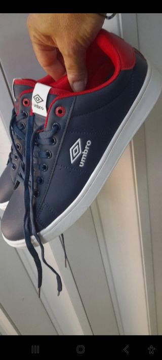 Umbro Sneakers - Scarpe Sportive N°42