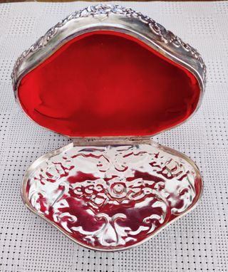 Joyero plateado antiguo