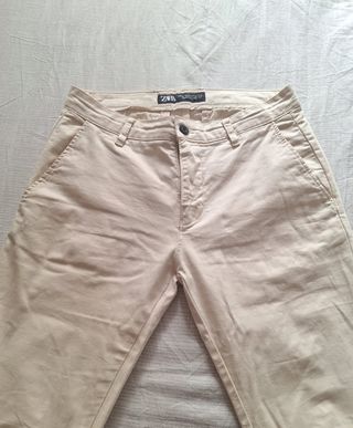 Pantalón Chino Algodón Crema/blanco roto ZARA