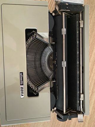 Olivetti Dora Máquina de escribir