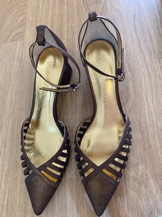 Zapatos tacón Flordeasoka  color bronce