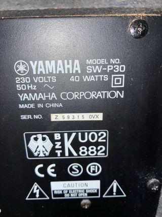 Denon AVR-1601: Amplificador Dolby Surround