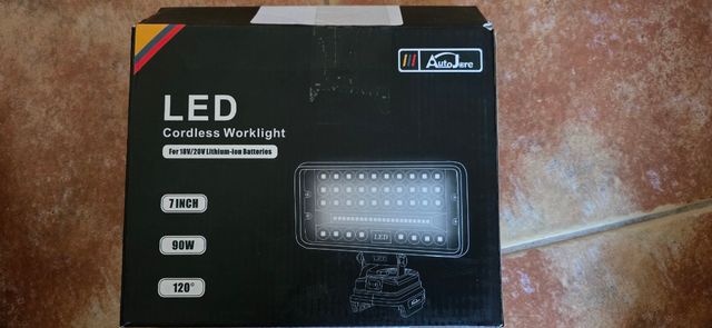 Foco LED inalámbrico 7" 90W 120°