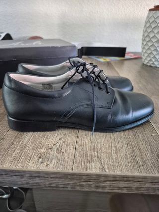 Zapatos negros vestir talla 40