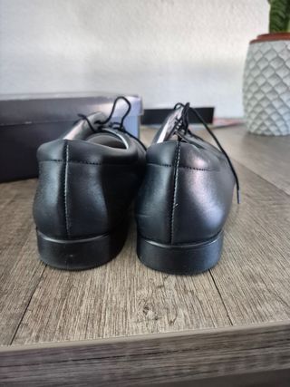 Zapatos negros vestir talla 40