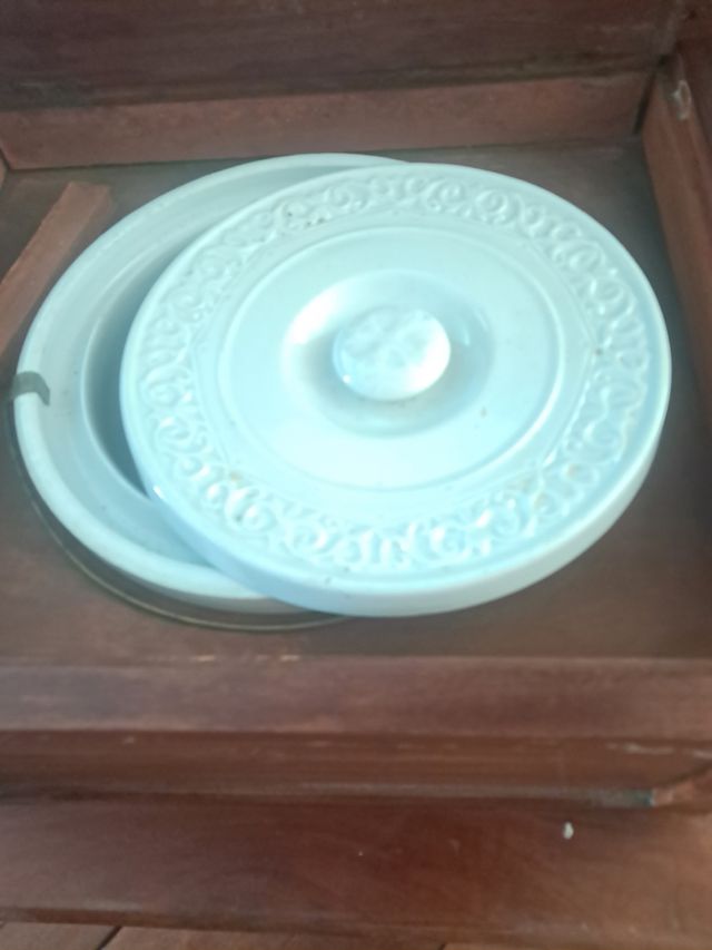 Orinal antiguo inglés de madera