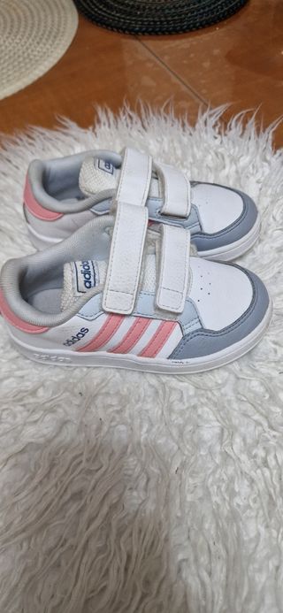 Zapatillas Adidas niña rosa-blanco  de talla 25