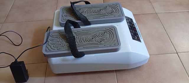 PowerLegs - Plataforma para movimiento de piernas