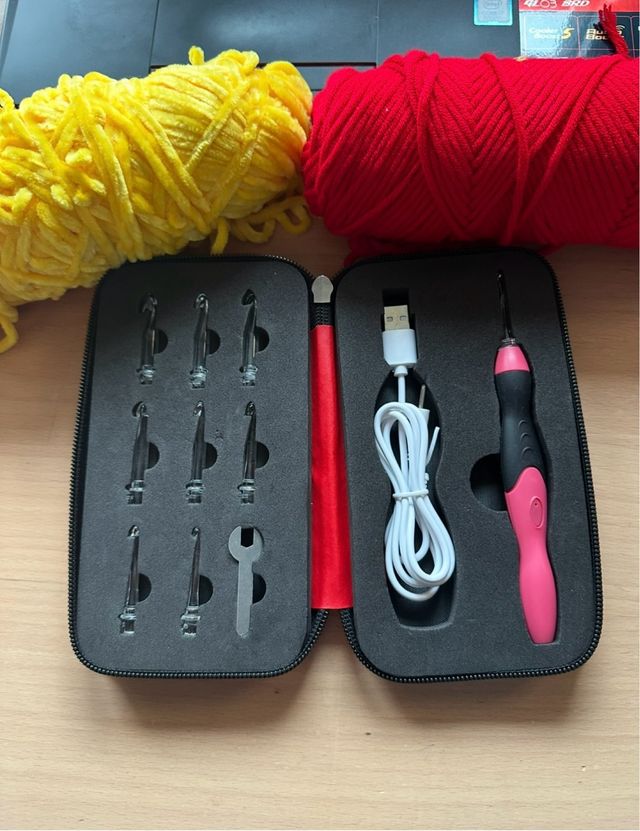 Crochet Ganchillo con luz LED + Set 9 ganchos