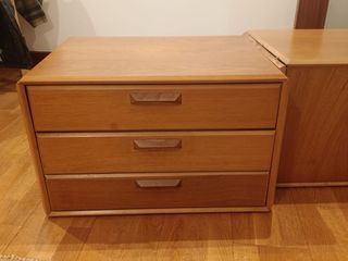 Muebles BIOK madera marrón