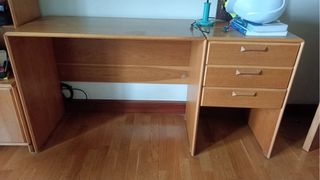 Muebles BIOK madera marrón