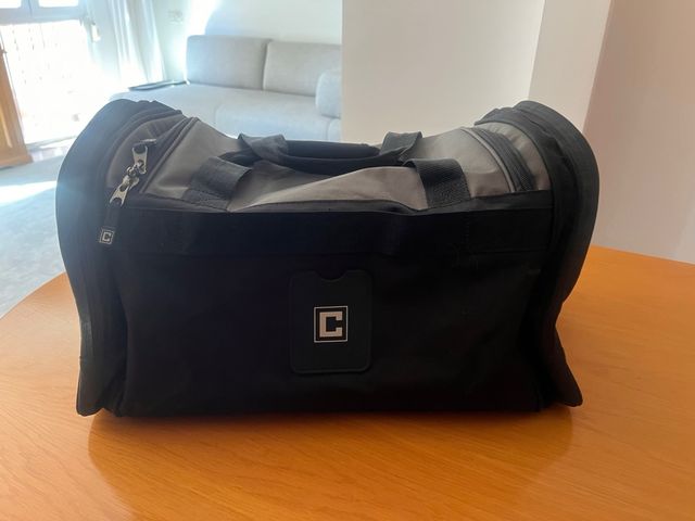 Bolsa deportiva - Negra y Gris 50 x 30