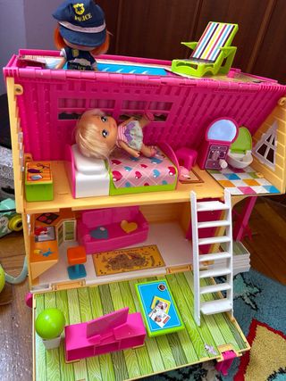 Casa Muñecas Barriguitas Rosa