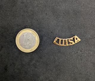 Colgante Nombre Luisa de oro de 18k, 0.95 g.