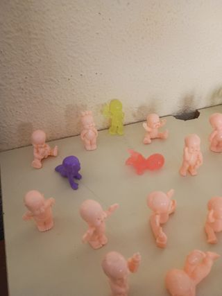 Lote de 50 Lil Babies Hasbro años 90 (Figuritas)