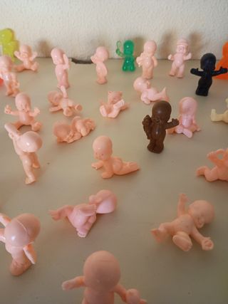 Lote de 50 Lil Babies Hasbro años 90 (Figuritas)