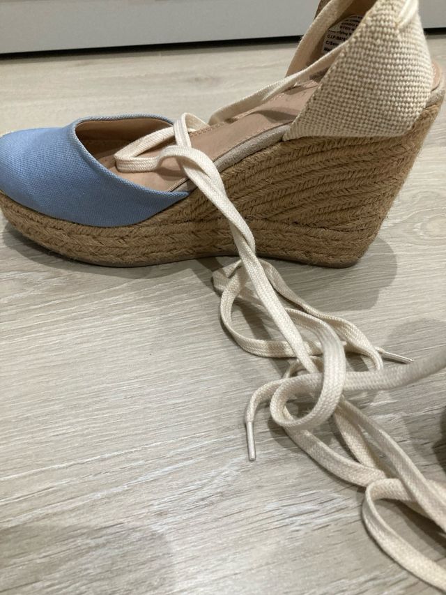 Cuñas Amichi azul claro - talla 39