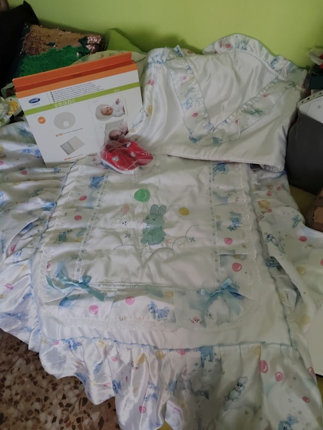 Accesorios cuna bebé: juego de cama