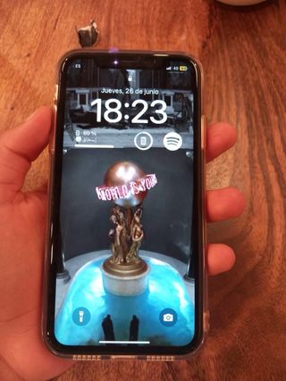 iPhone XR (Apple) colore corallo